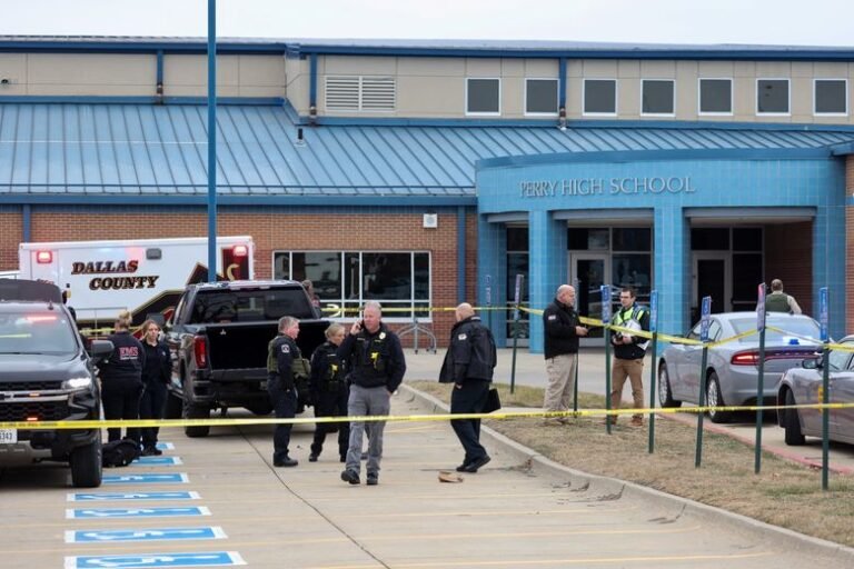 6th grade student killed lowa school shooting