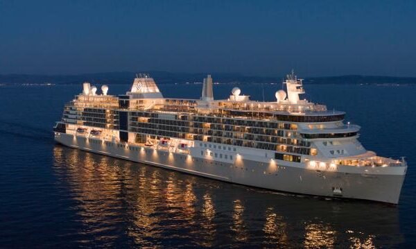 Luxury cruise ships