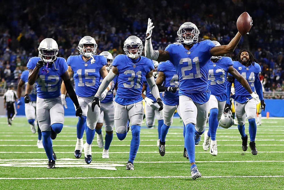 attachment-Detroit-Lions-players-running