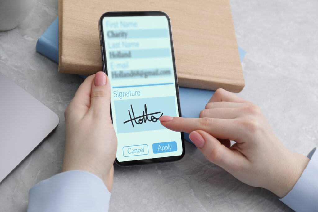 signature-on-a-docs-in-your-iphone-scaled