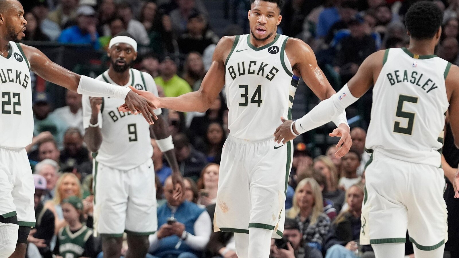 Doc Rivers first win as Bucks coach