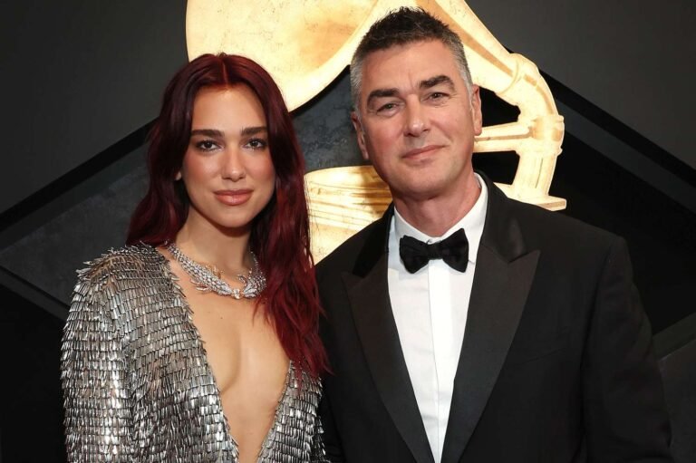 Dua Lipa came with her father in 2024 Grammy Awards