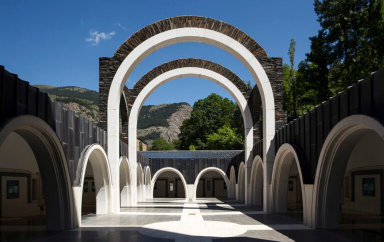 Meritxell_Sanctuary_Andorra_Ricardo_Bofill_Taller_Arquitectura_14