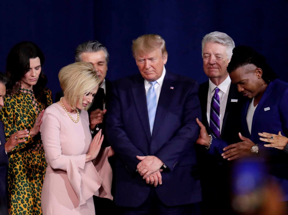 white-evangelicals-continue-to-support-donald-trump