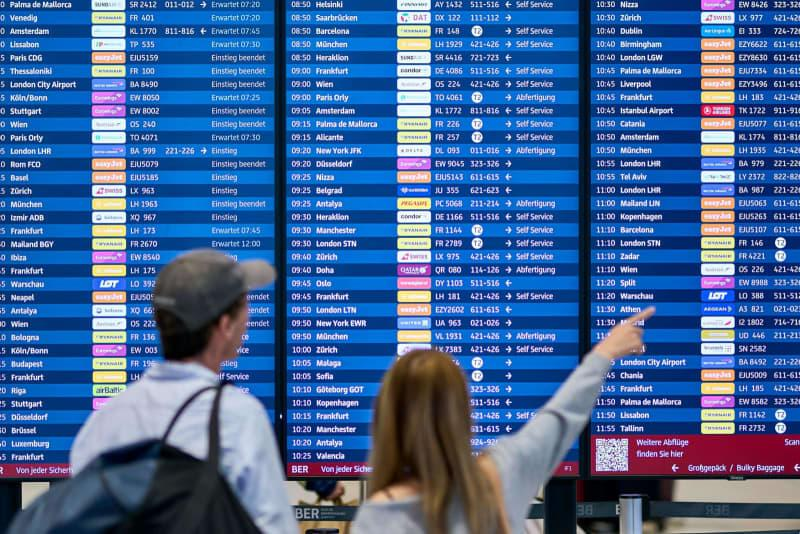 Flight information display board
