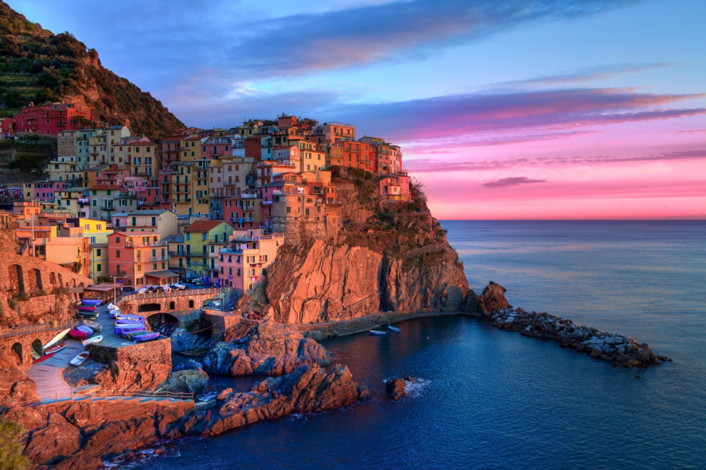 Cinque Terre Italy colorful cliffside houses