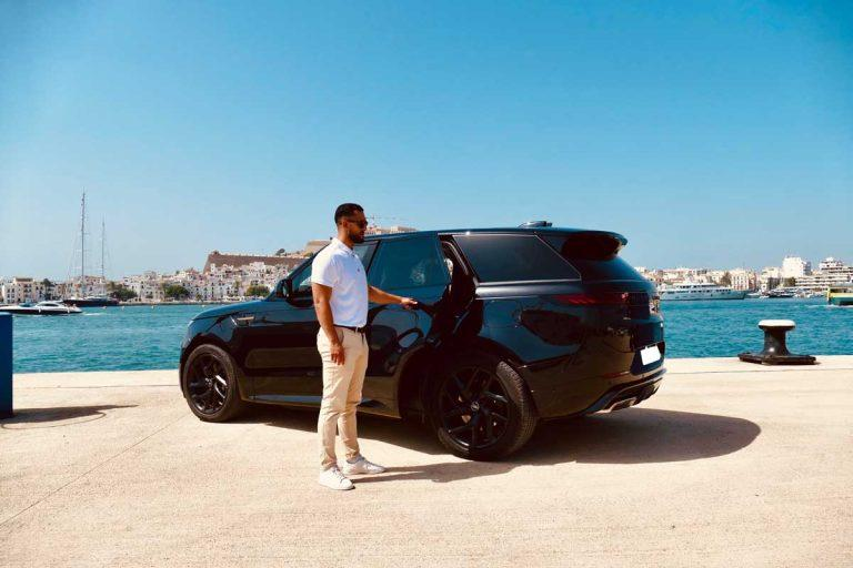 Mercedes V-Class chauffeur vehicle