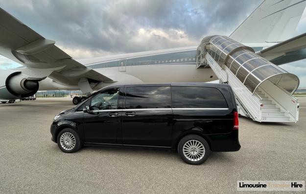 Executive airport transfer by Tour Passion